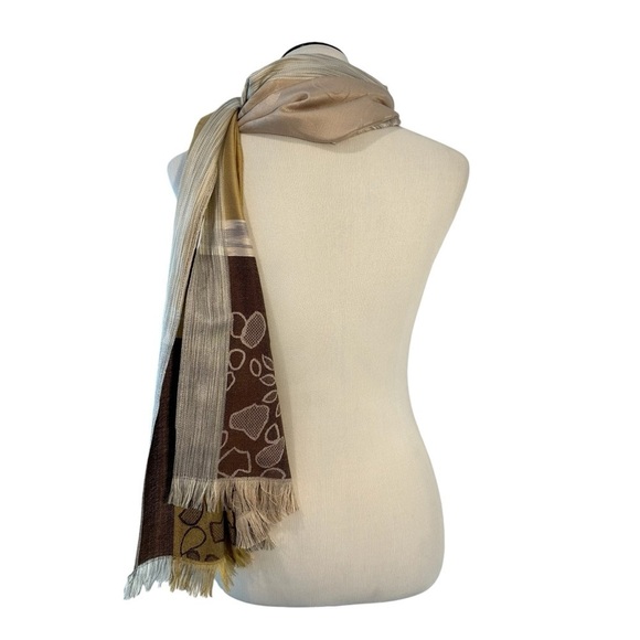 Fall brown cream and tan scarf - Picture 3 of 8